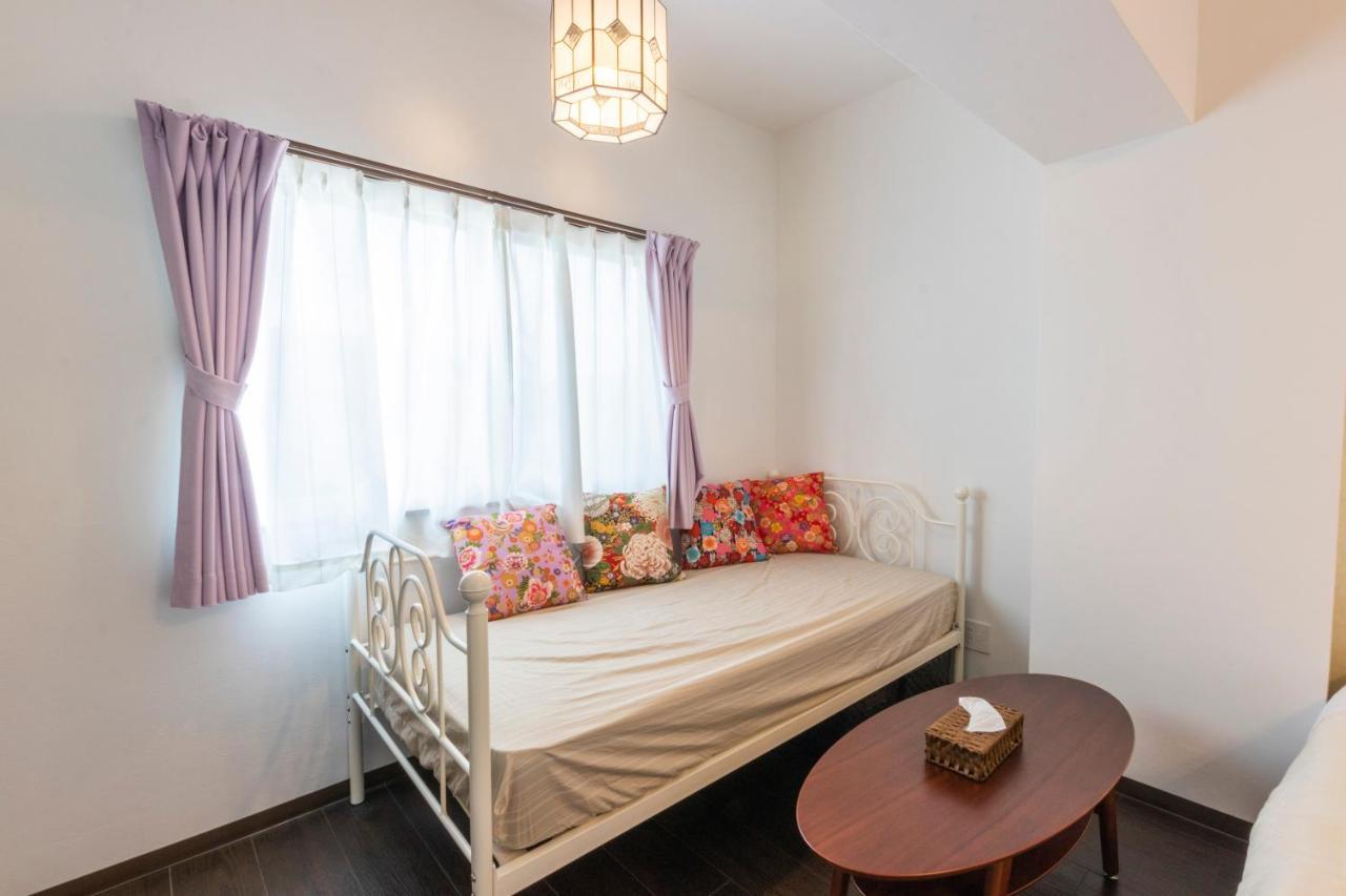 Hotel Houklea Наго Екстериор снимка